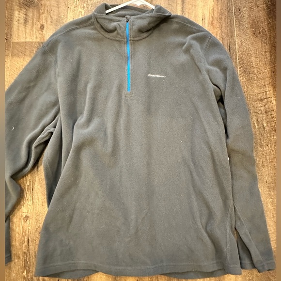 Men’s gray Polartech fleece Eddie Bauer quarter zip